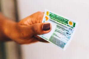 O Documento Mais Importante da Sua Carteira Tem Data de Validade